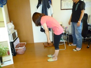 腰の違和感が取れ前屈がしやすくなりました